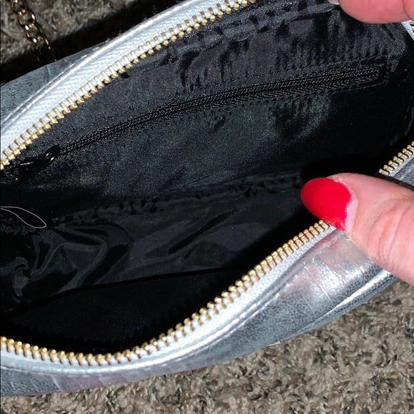 Purse - Picture 4 of 4